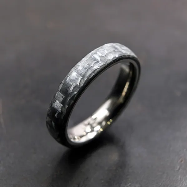Anillo Carbono Gris y Titanio Personalizable*Eguzkilore Clearance