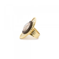 Anillo Ovalado de Plata Dorada con Piedra y Circonitas*Eguzkilore Outlet