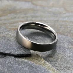 Anillo Solitario Titanio Personalizable*Eguzkilore Clearance
