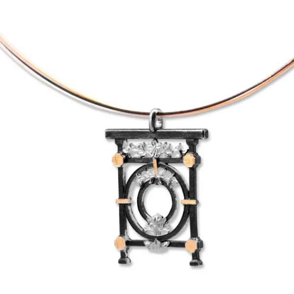Colgante Baldosa Silueta de Plata con Lámina de Oro*Eguzkilore Sale