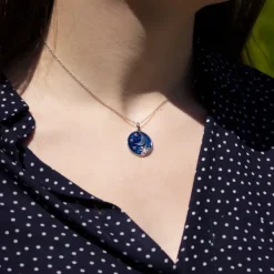 Colgante de Plata con Esmalte Azul Luna*Eguzkilore Hot