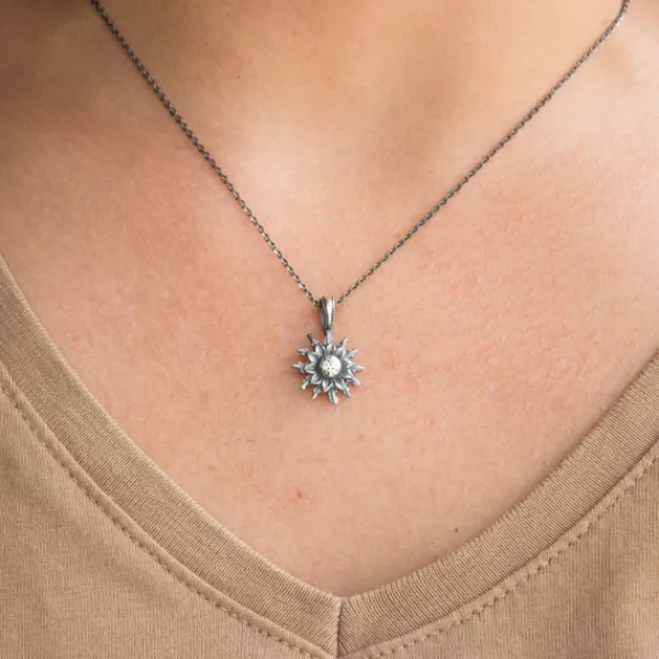 Colgante Plata Envejecida 14mm*Eguzkilore Hot