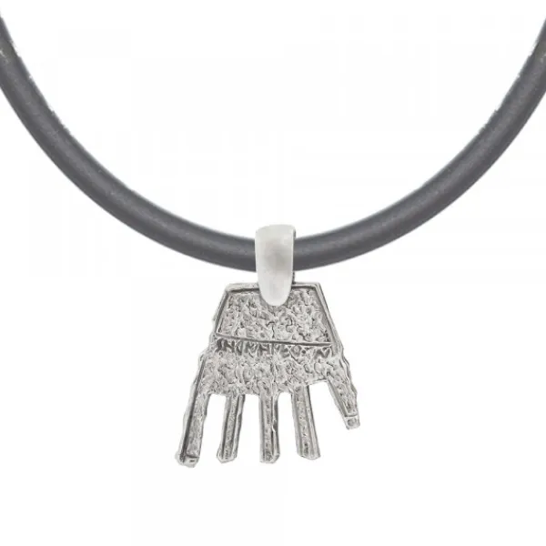 Colgante Mano de Irulegi Plata 20mm y Caucho*Eguzkilore New